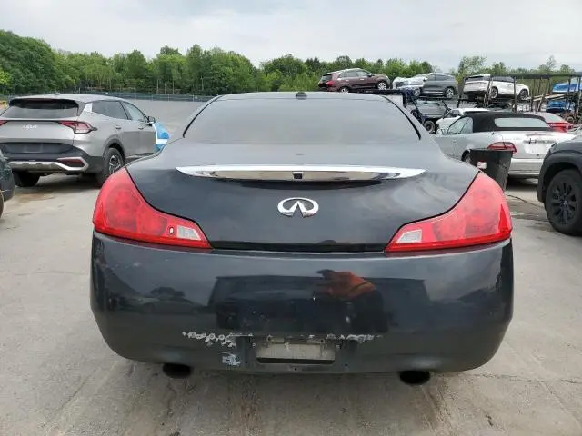 2013 INFINITI G37   