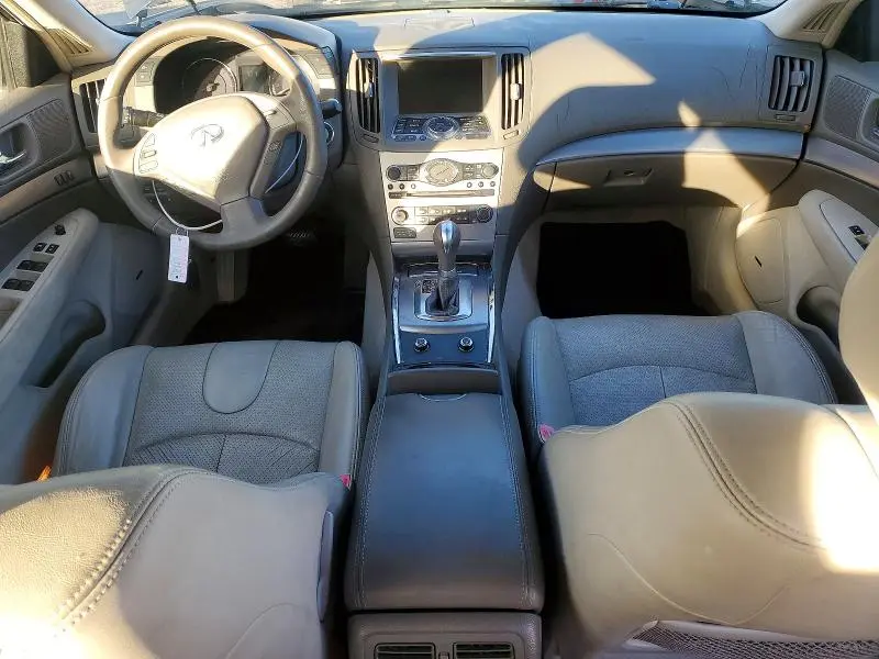 2010 INFINITI G37 BASE  