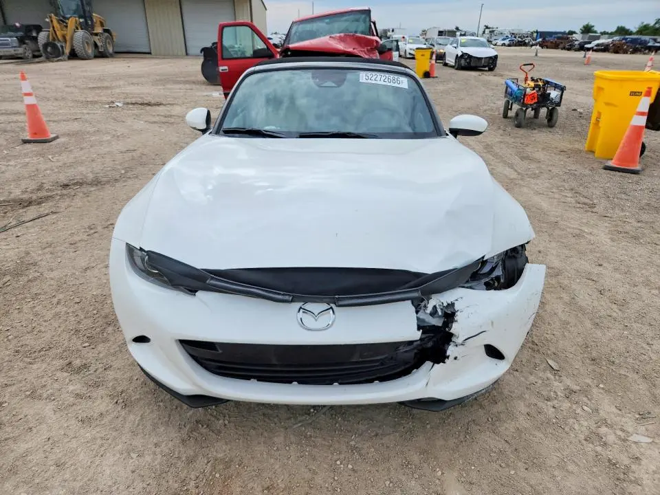 2025 MAZDA MX-5 MIATA GRAND TOURING  