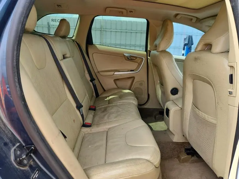 2010 VOLVO XC60 T6  