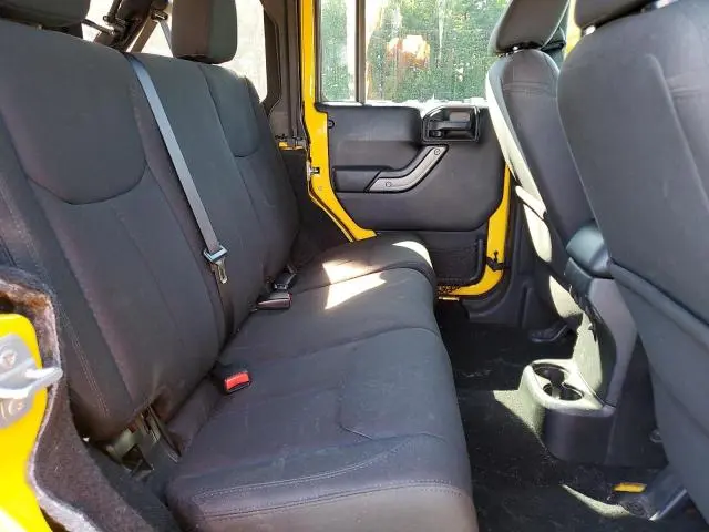 2015 JEEP WRANGLER UNLIMITED SPORT  