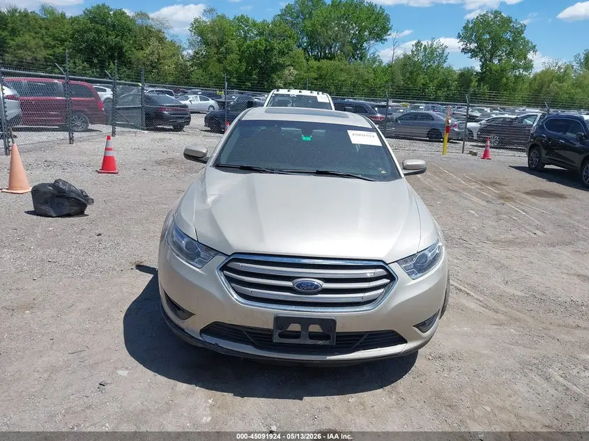 2018 FORD TAURUS SEL
