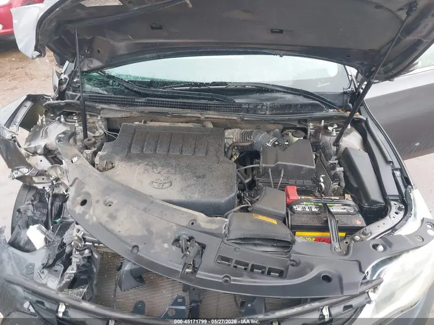 2015 TOYOTA AVALON XLE