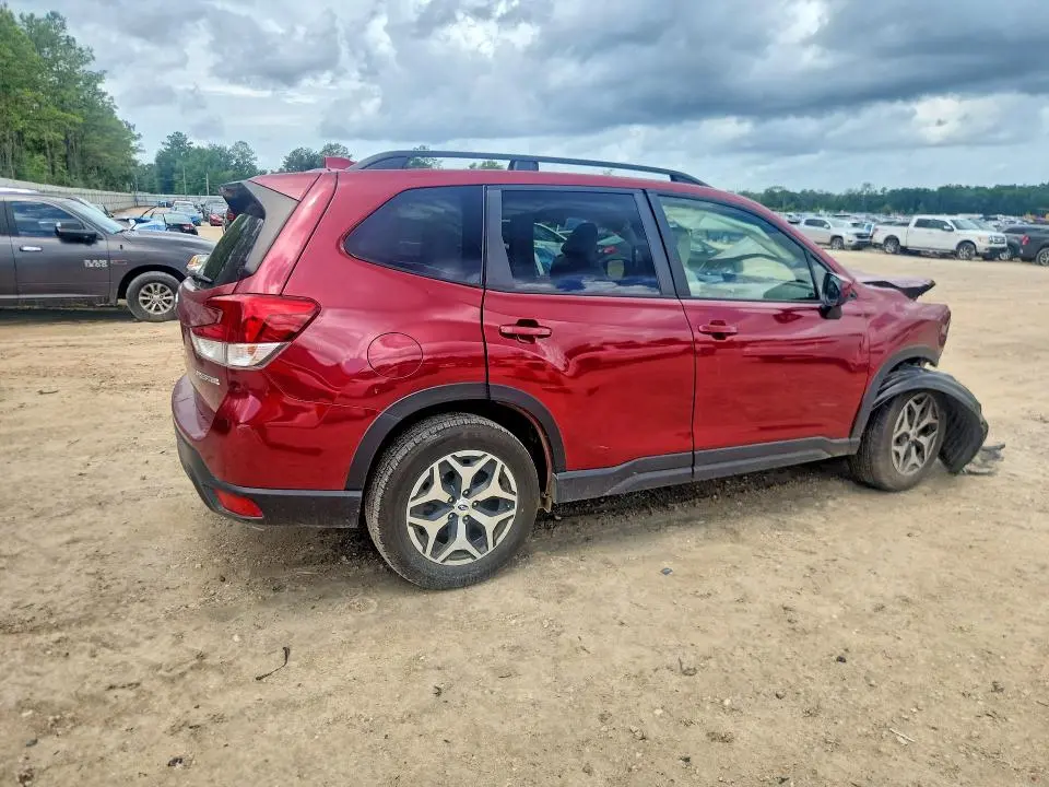 2019 SUBARU FORESTER PREMIUM  