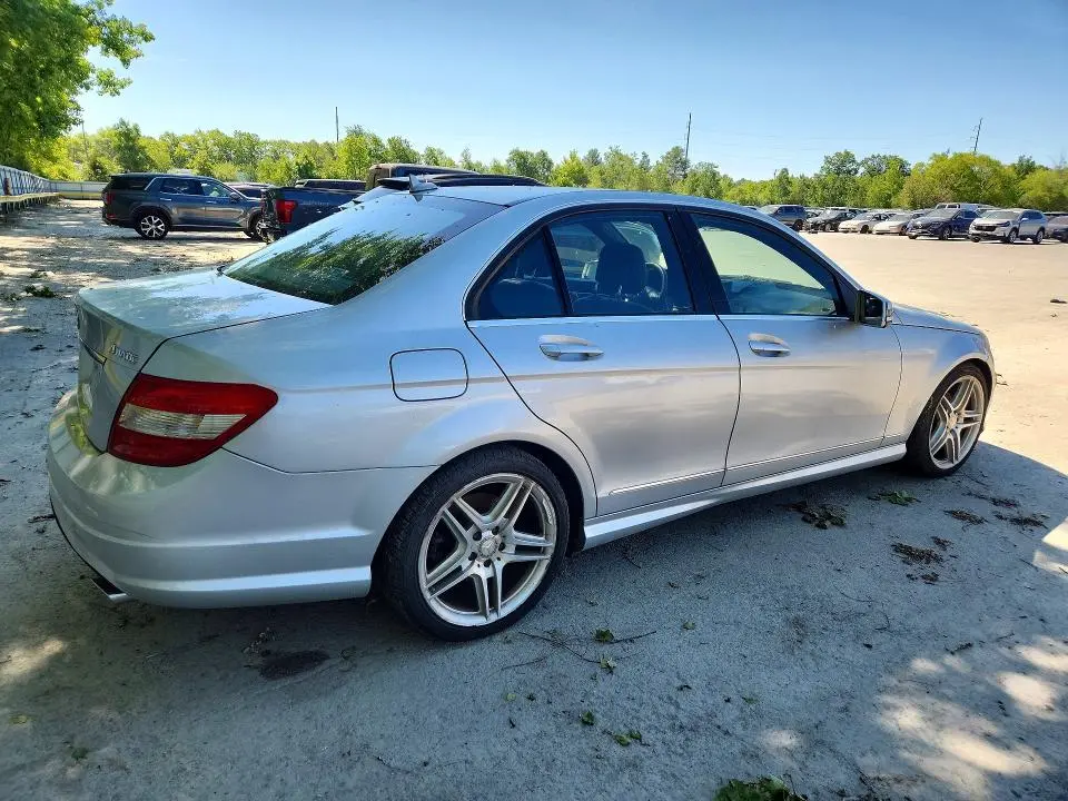 2011 MERCEDES-BENZ C 300 4MATIC  