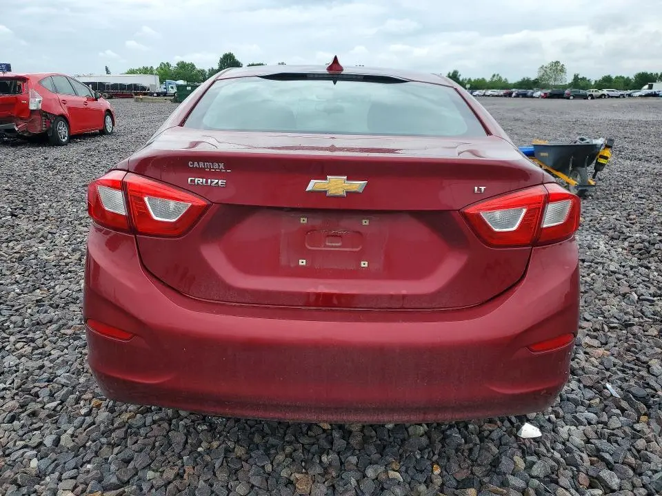 2018 CHEVROLET CRUZE LT  