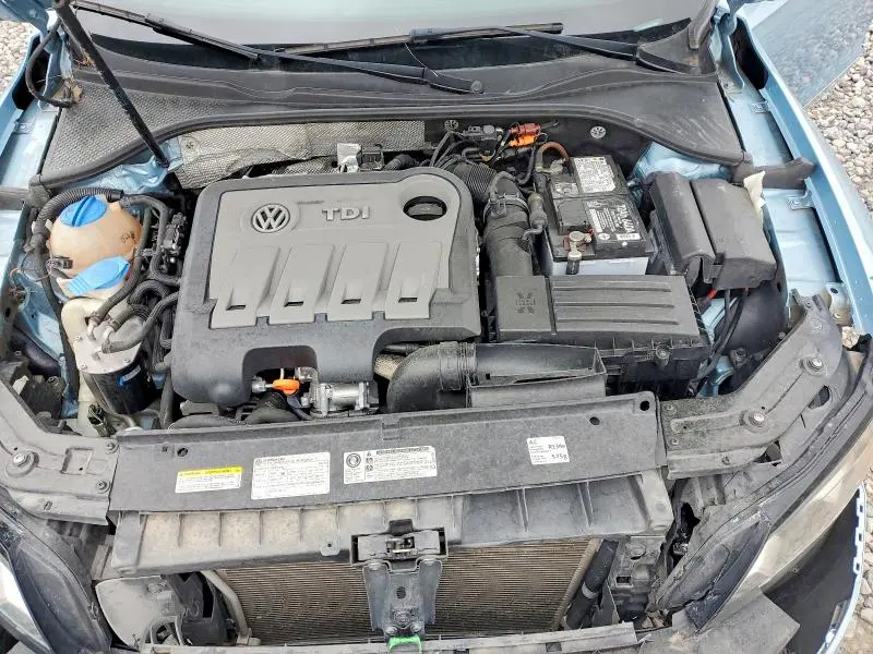 2013 VOLKSWAGEN PASSAT SEL  