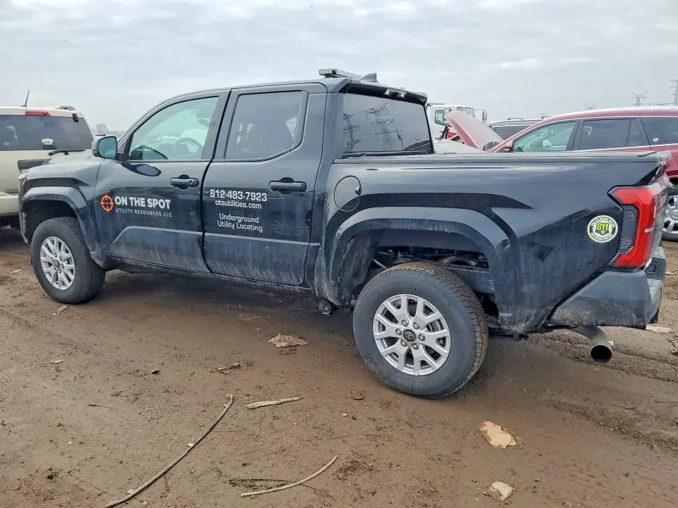 2025 TOYOTA TACOMA SR  