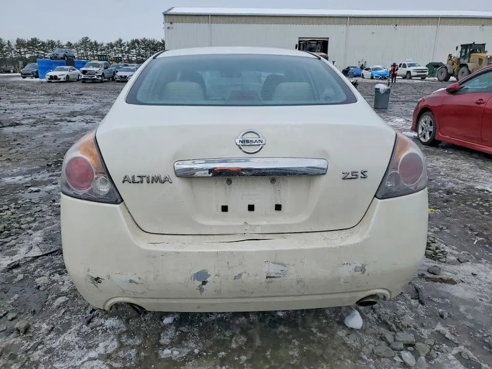 2011 NISSAN ALTIMA BASE  