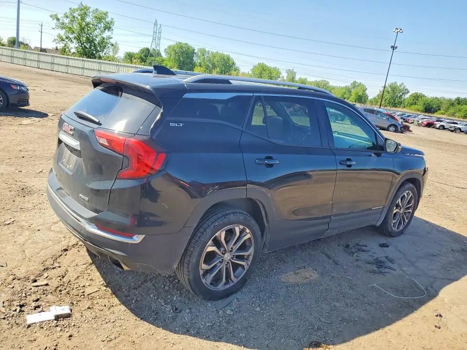 2018 GMC TERRAIN SLT  
