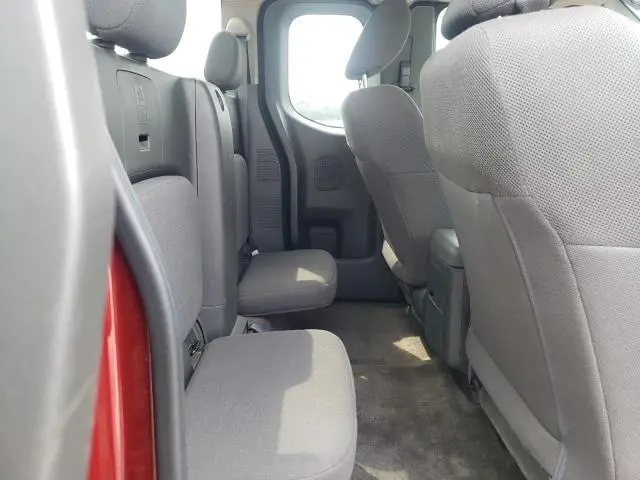 2017 NISSAN FRONTIER S  