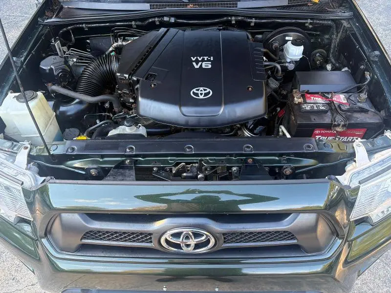 2012 TOYOTA TACOMA V6  