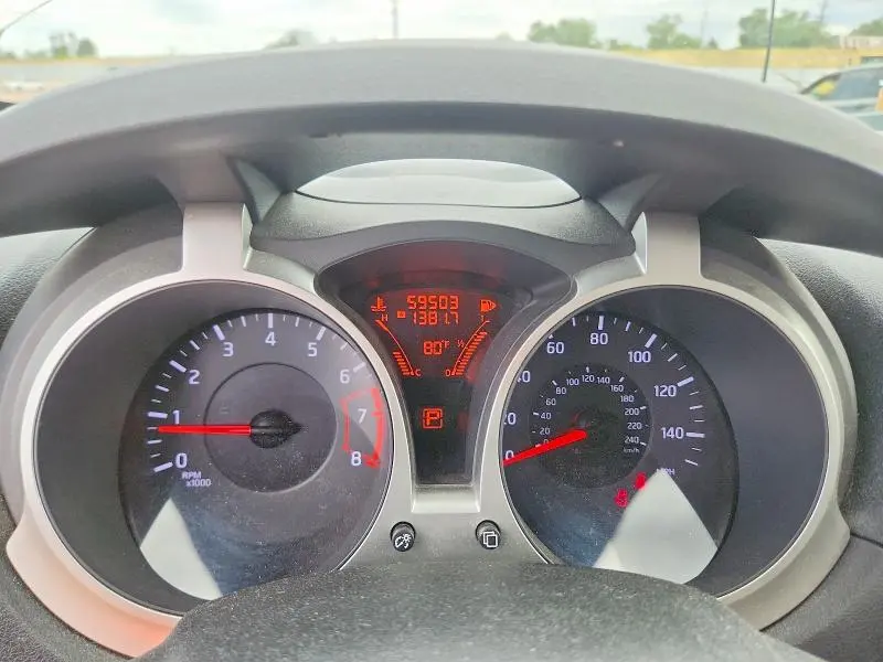 2013 NISSAN JUKE S  