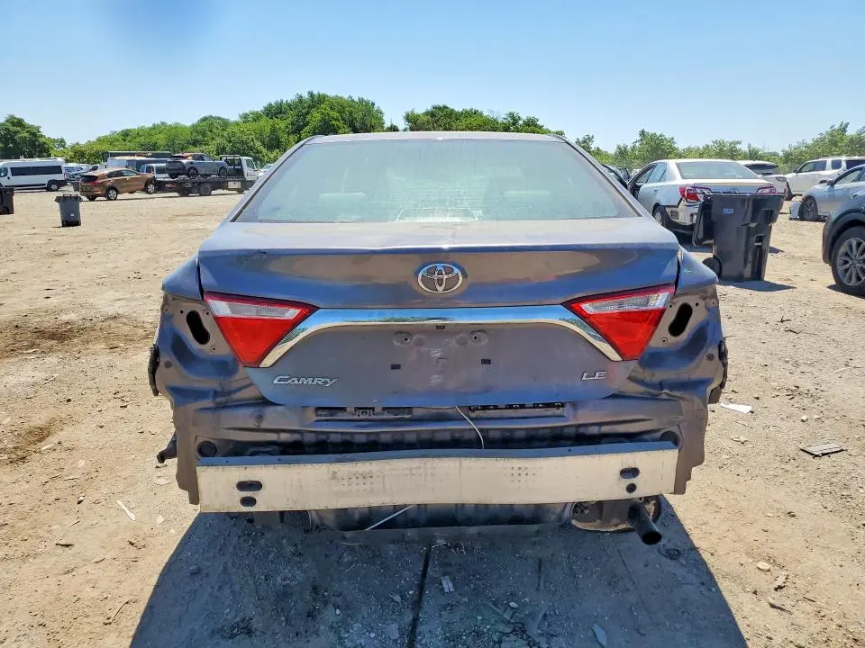 2017 TOYOTA CAMRY LE  