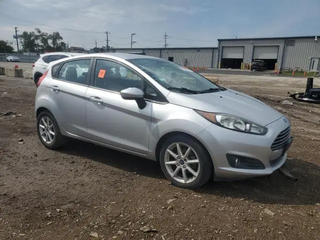 2017 FORD FIESTA SE  