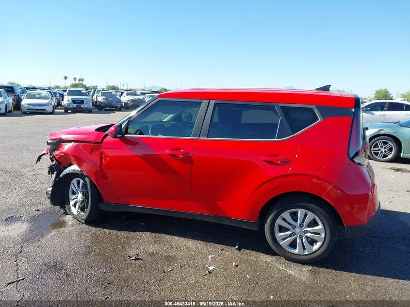 2023 KIA SOUL LX