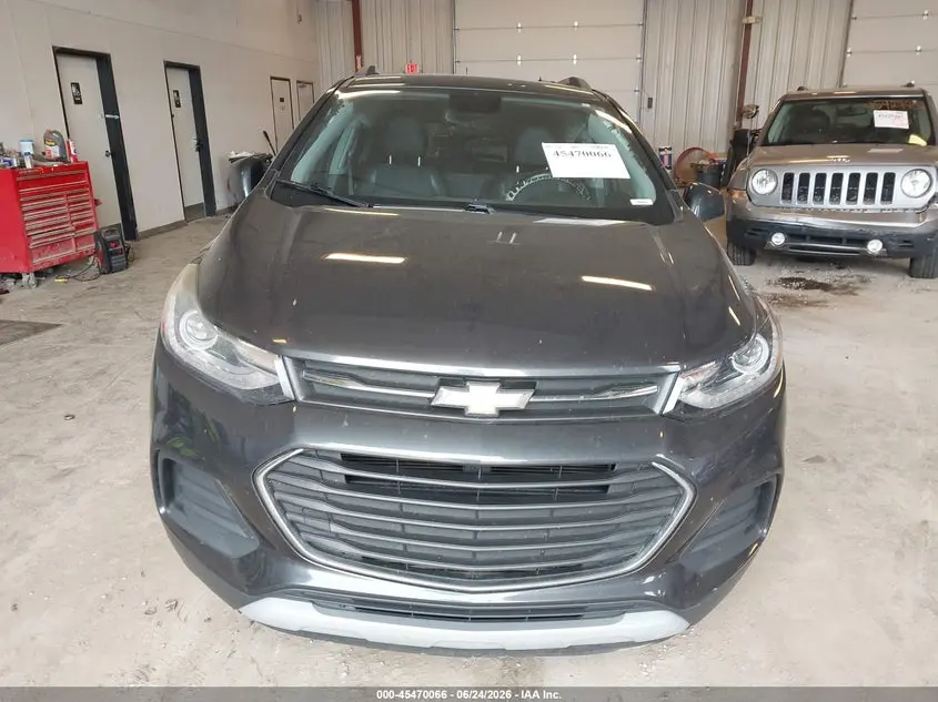 2017 CHEVROLET TRAX LT