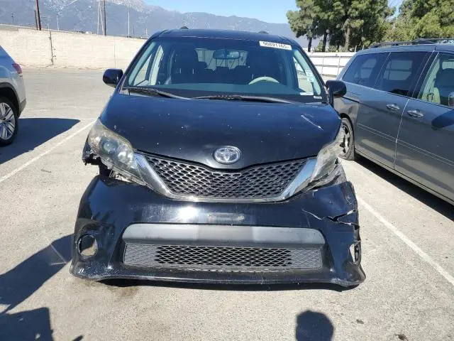 2013 TOYOTA SIENNA SPORT  
