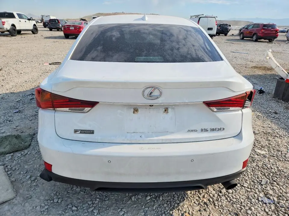 2018 LEXUS IS 300  