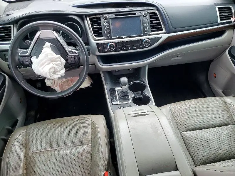 2016 TOYOTA HIGHLANDER LIMITED  