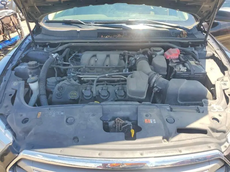2014 FORD TAURUS SE  
