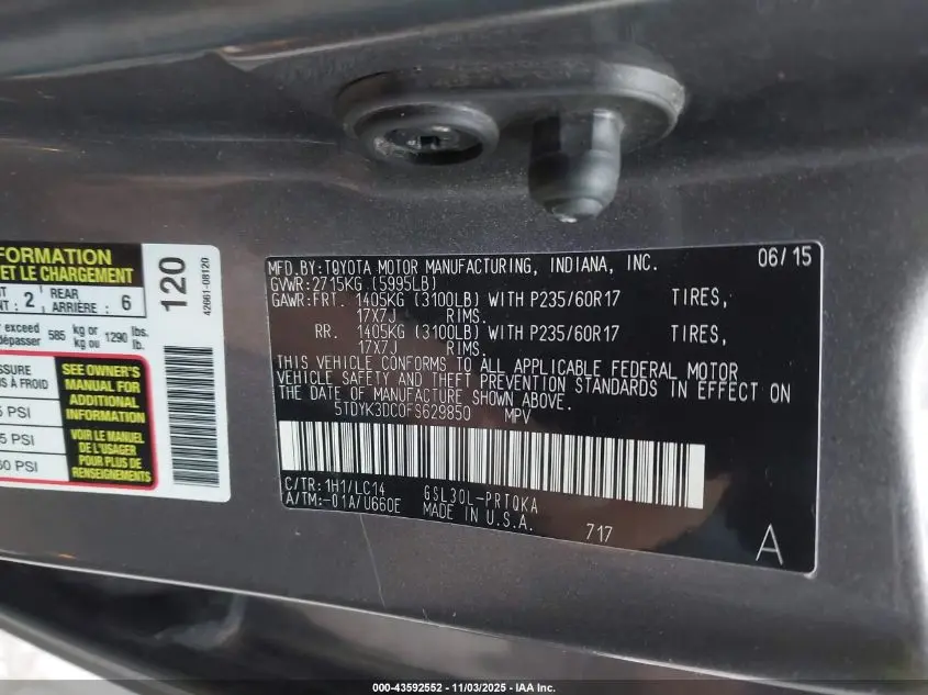 2015 TOYOTA SIENNA XLE 8 PASSENGER