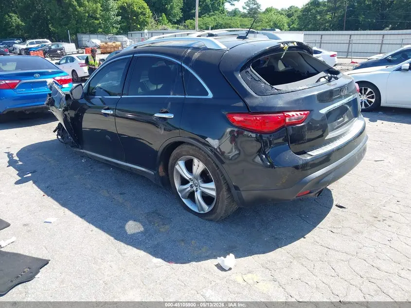 2011 INFINITI FX35  