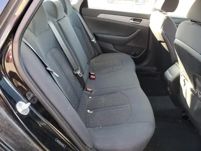 2019 HYUNDAI SONATA SE  