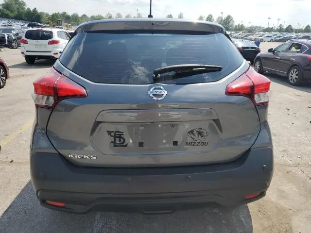 2020 NISSAN KICKS S  