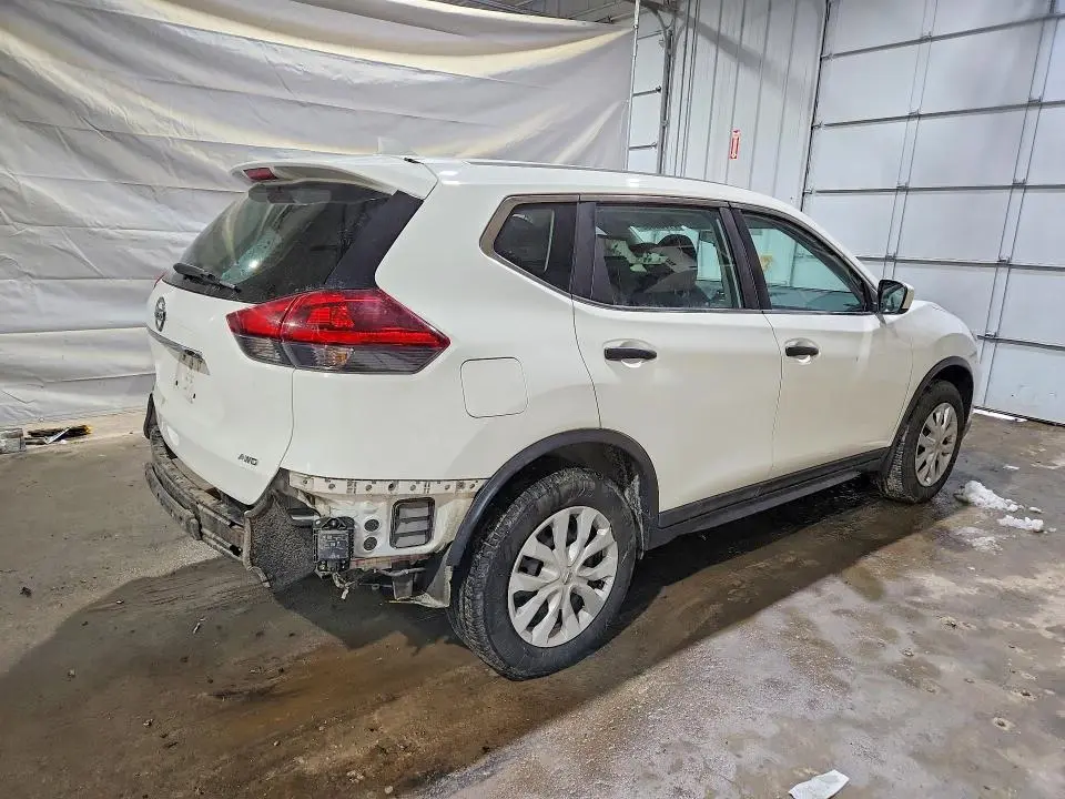 2018 NISSAN ROGUE S  