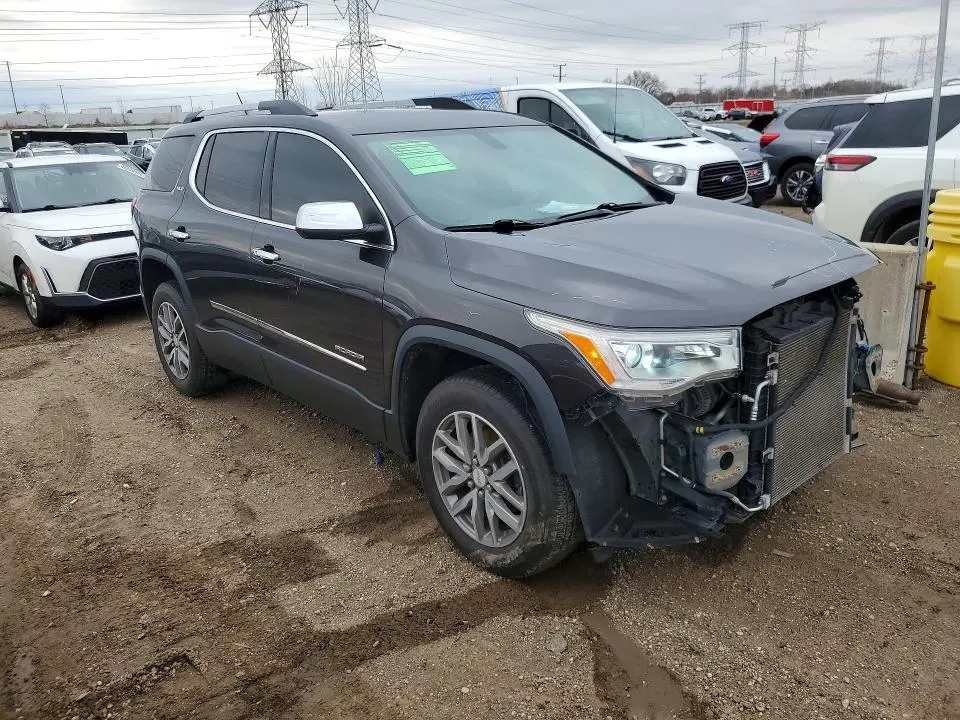 2017 GMC ACADIA SLE  