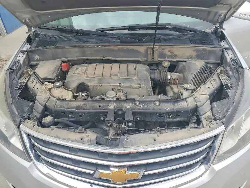 2013 CHEVROLET TRAVERSE LT  