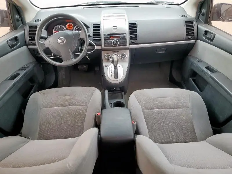 2010 NISSAN SENTRA 2.0  
