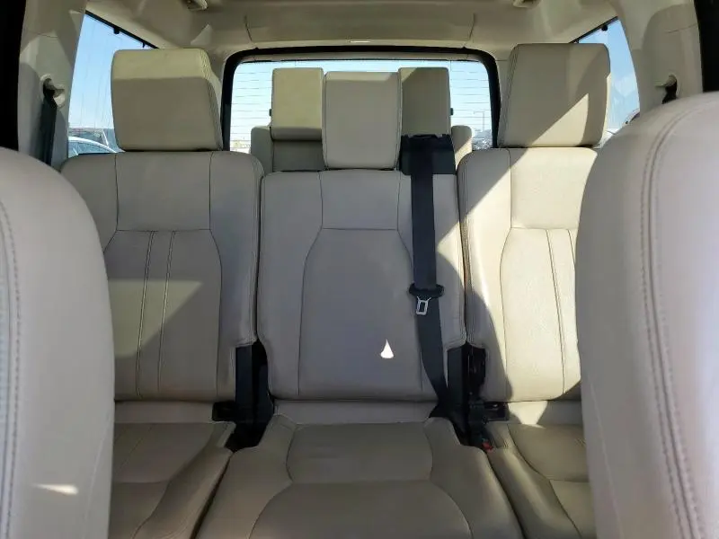 2016 LAND ROVER LR4 HSE  