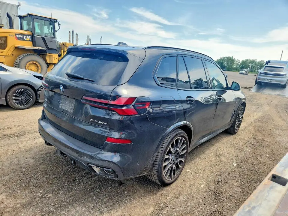 2024 BMW X5 XDRIVE50E  