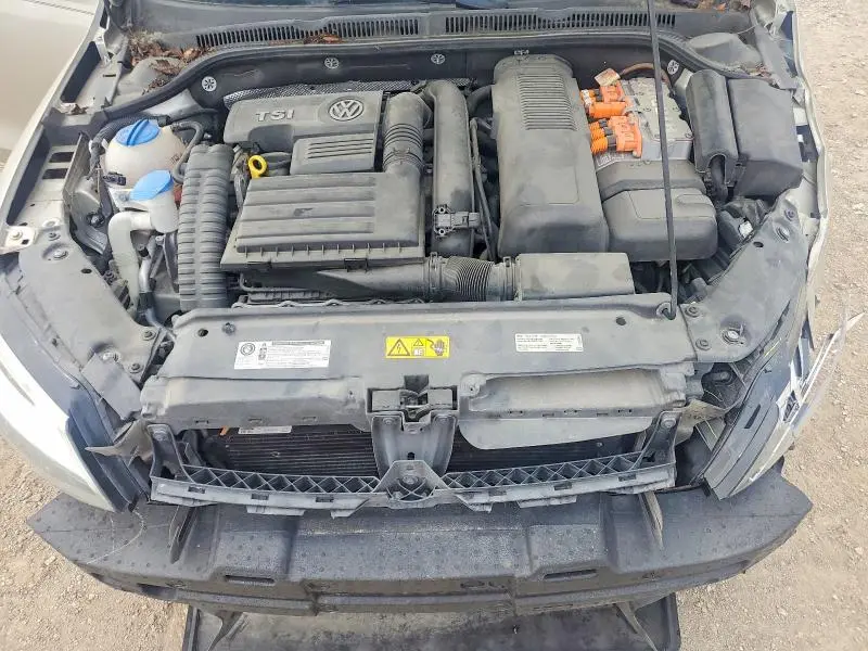 2014 VOLKSWAGEN JETTA HYBRID  