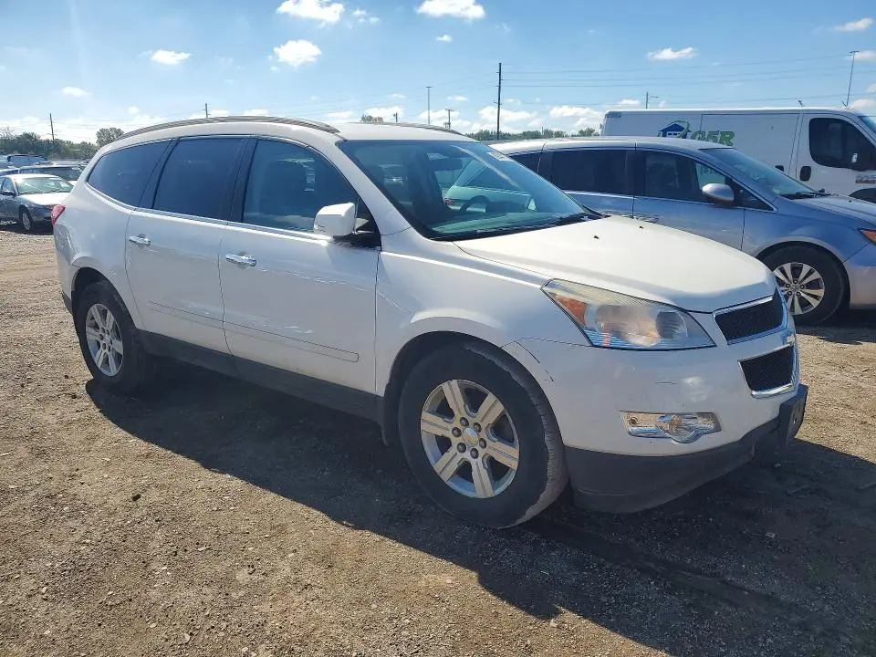 2011 CHEVROLET TRAVERSE LS  