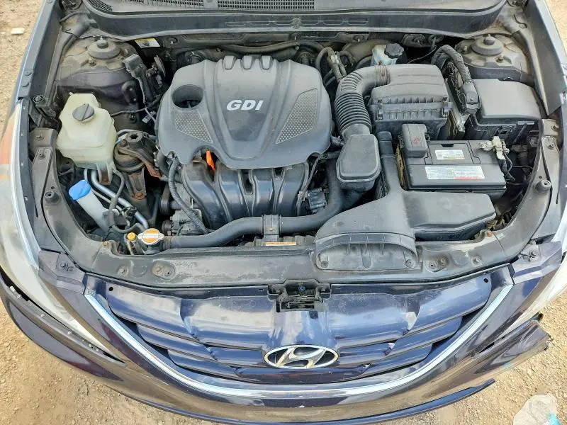 2011 HYUNDAI SONATA GLS  