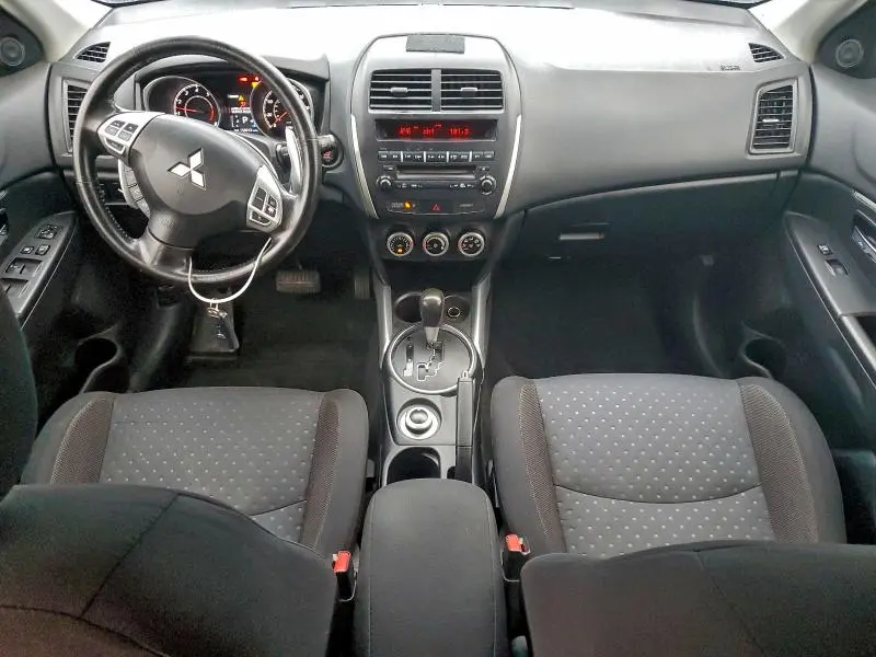 2011 MITSUBISHI OUTLANDER SPORT SE  