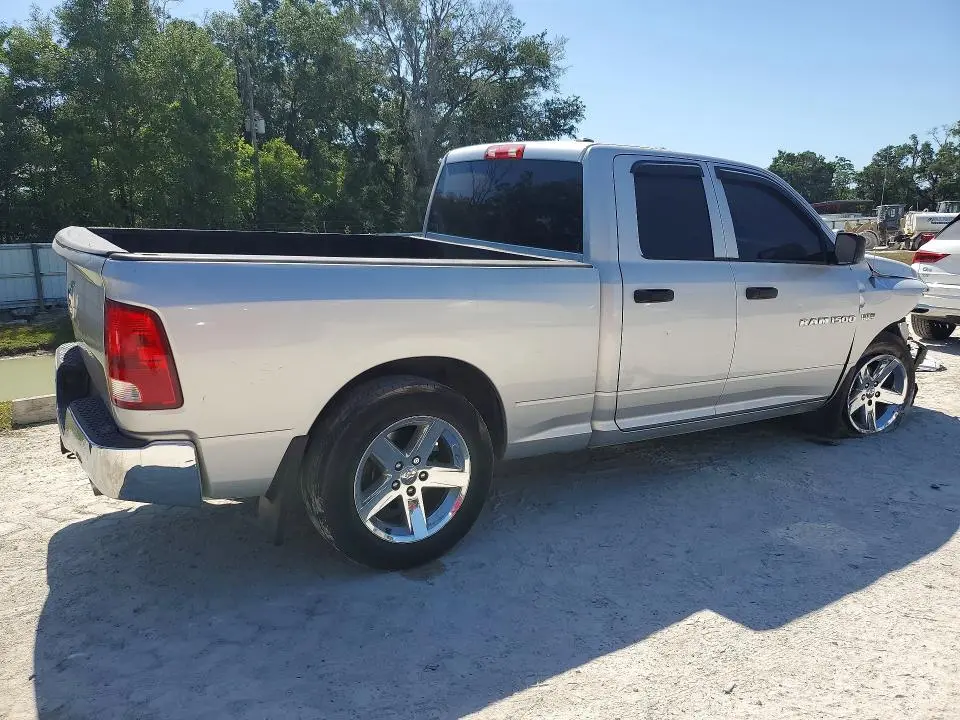2012 DODGE RAM 1500 ST  