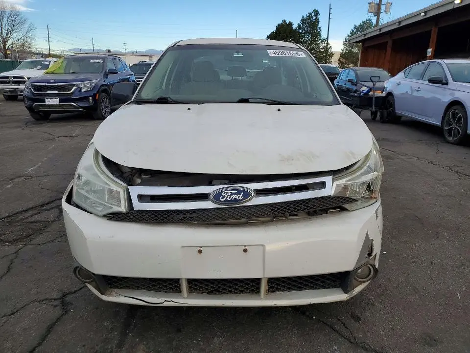 2011 FORD FOCUS SE  
