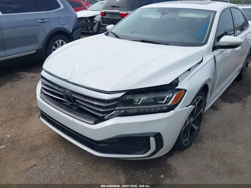 2020 VOLKSWAGEN PASSAT 2.0T R-LINE