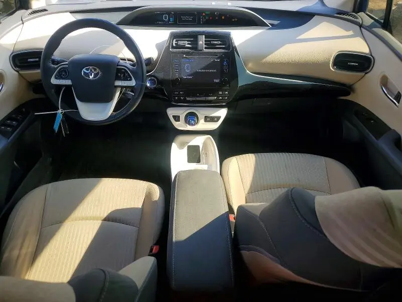 2016 TOYOTA PRIUS THREE  