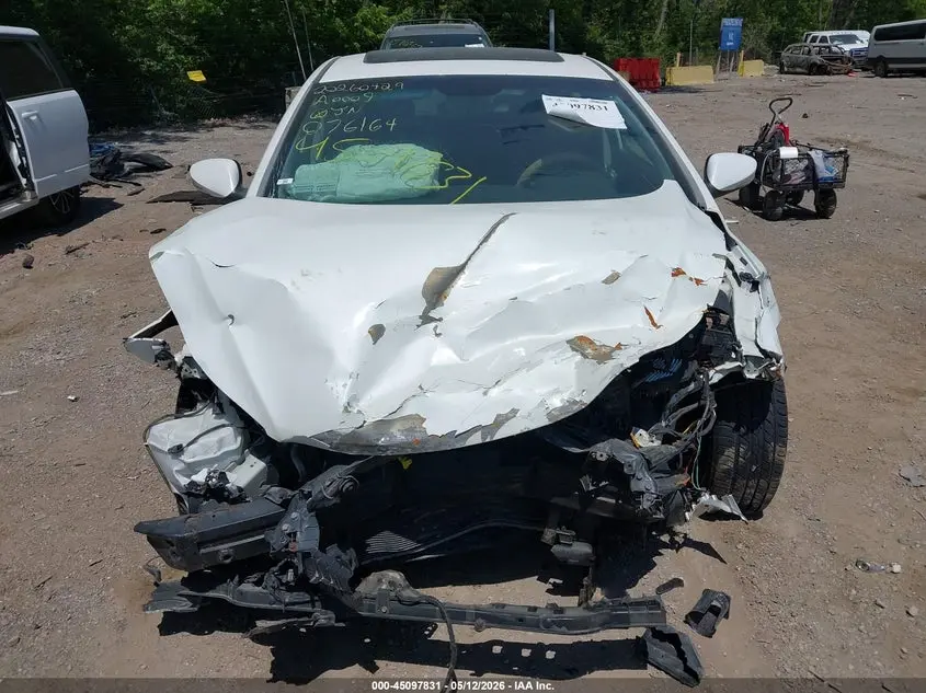 2011 HYUNDAI ELANTRA LIMITED