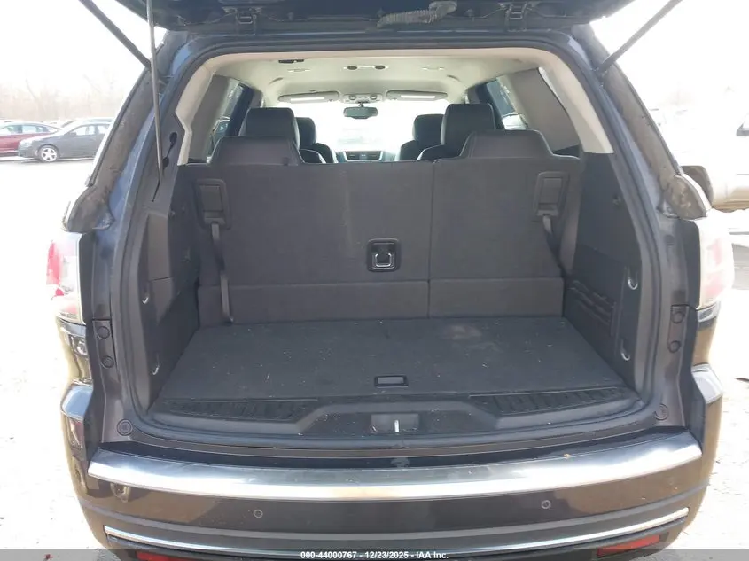 2016 GMC ACADIA SLT-2