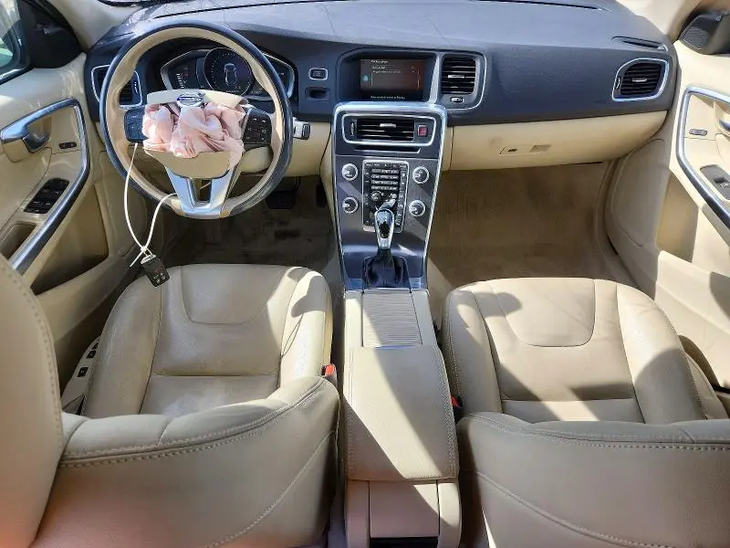 2015 VOLVO S60 PREMIER  