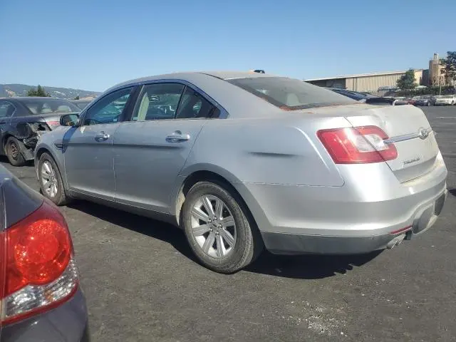 2011 FORD TAURUS SE  