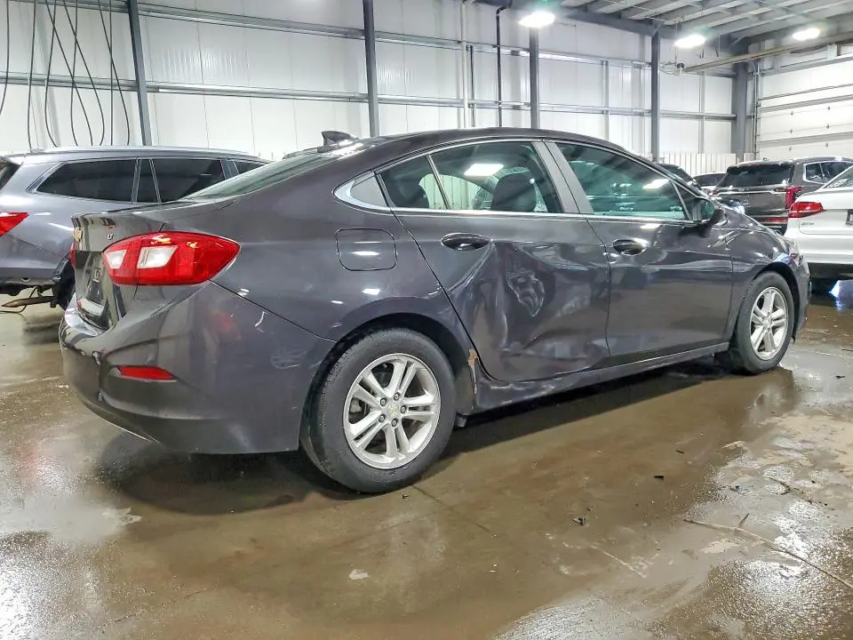 2016 CHEVROLET CRUZE LT  