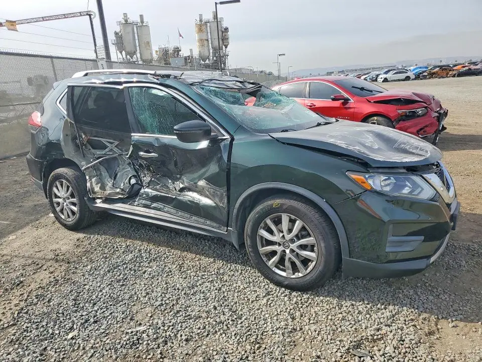 2020 NISSAN ROGUE SV  