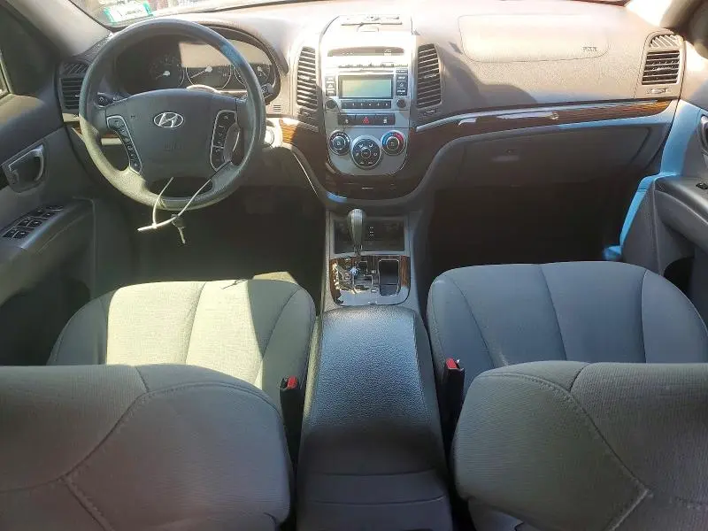 2011 HYUNDAI SANTA FE GLS  